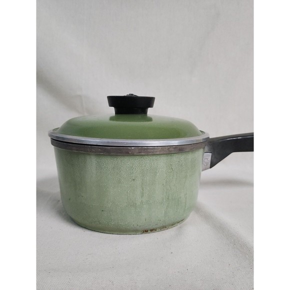 1.5 qt Vintage Club Sauce pan Aluminum Avocado Green 1-1/2 Quart Pot with Lid - Picture 1 of 11